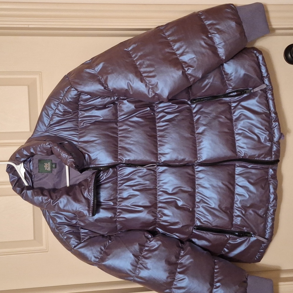XXL Womans Iridescent Shiny Purple Puffer Jacket. Very Comfortable &  So Pretty.
